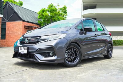 Honda JAZZ 1.5 (ปี 14-22) RS Hatchback