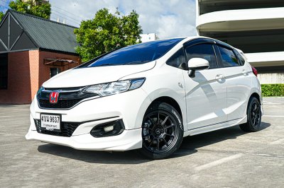 2019 Honda Jazz 1.5  V+ Hatchback