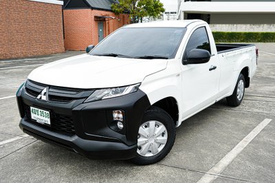 2022 Mitsubishi Triton 2.5 GL Single Cab