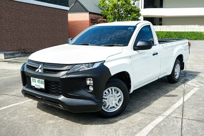 2022 Mitsubishi Triton 2.5 GL Single Cab