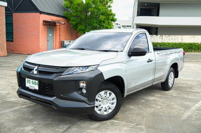 2022 Mitsubishi Triton 2.5 GL Single Cab