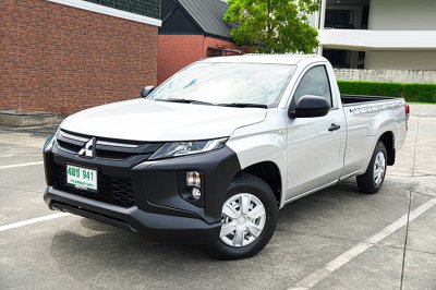 2022 Mitsubishi Triton 2.5 GL Single Cab
