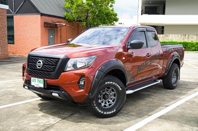 2022 Nissan Navara 2.5 SL King Cab