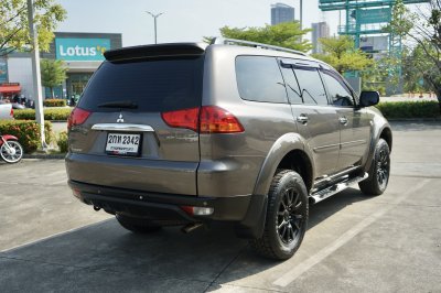 2013 MITSUBISHI PAJERO SPORT 2.5 GT 4WD