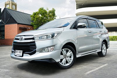 2017 Toyota Innova 2.8 Crysta V Wagon