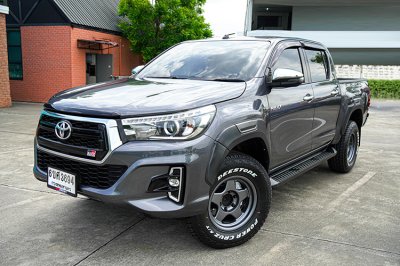 Toyota HILUX REVO 2.4 DOUBLE CAB E Plus Prerunner Double Cab Pickup
