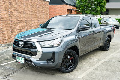 2023 Toyota Hilux Revo 2.4 Smart Cab Z Edition Entry