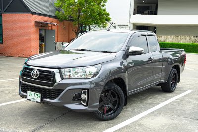 2020 Toyota Hilux Revo 2.4 J Plus Smart Cab Z Edition