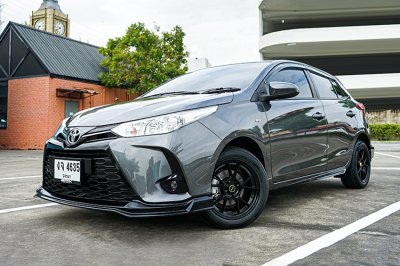 2021 Toyota Yaris 1.2 Entry Hatchback