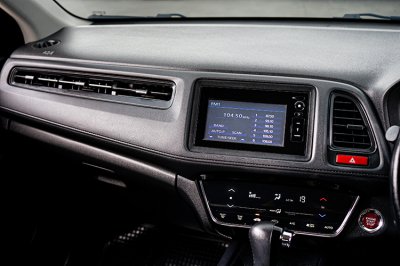 2017 Honda HR-V 1.8 E