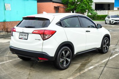 2015 HONDA HRV 1.8 E