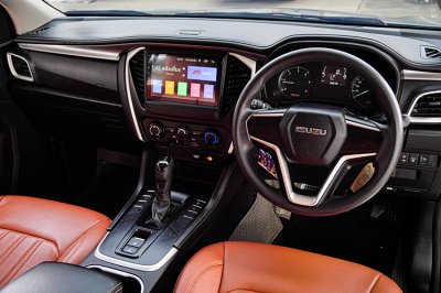 2021 ISUZU MU-X 1.9 ACTIVE