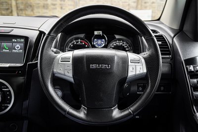 2020 Isuzu MU-X 1.9 THE ONYX