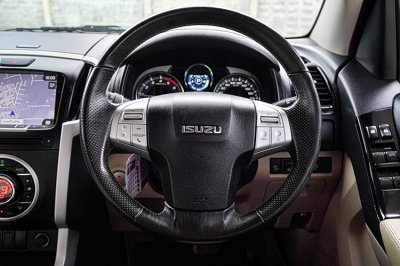 2017 Isuzu MU-X 3.0 DVD 4WD