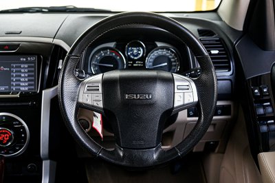 2017 Isuzu MU-X 3.0 DVD 4WD