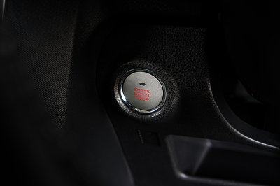 2015 Isuzu MU-X 3.0 DVD Navi