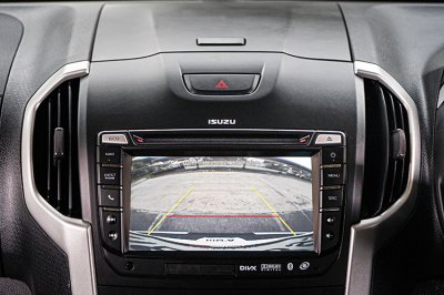 2015 Isuzu MU-X 3.0 DVD Navi