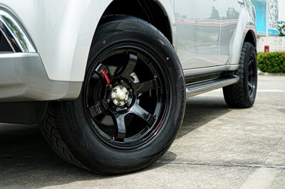 2017 Isuzu MU-X 3.0 DVD 4WD