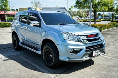 2016 Isuzu MU-X 3.0 DVD Navi 4X4