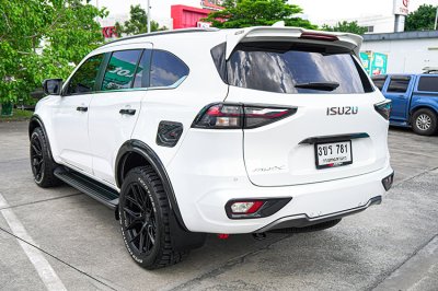 2023 ISUZU MU-X 1.9 ELEGANT