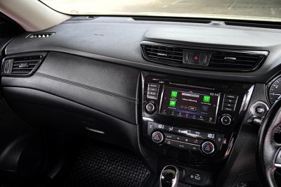2019 NISSAN X-TRAIL 2.0VL HYBRID 4WD