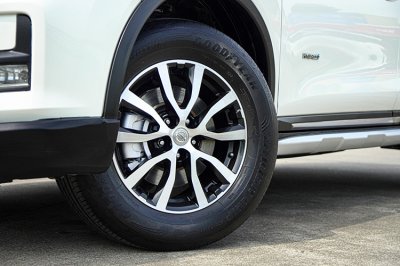 2019 NISSAN X-TRAIL 2.0VL HYBRID 4WD