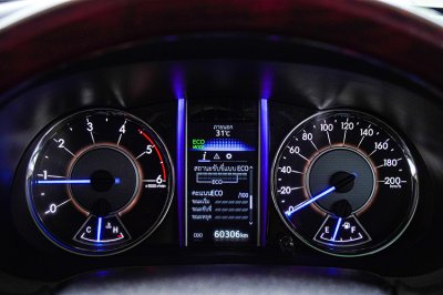 2015 Toyota FORTUNER 2.4 G