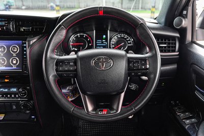 2022 Toyota FORTUNER 2.8 (ปี 15-25) GR Sport 4WD