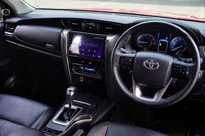 Toyota Fortuner 2.4 G
