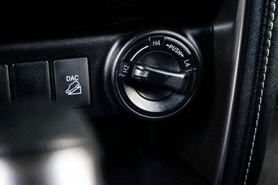 2021 TOYOTA FORTUNER 2.4 V 4WD