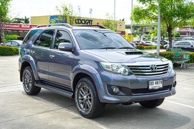 2011 Toyota FORTUNER 3.0 V 4WD