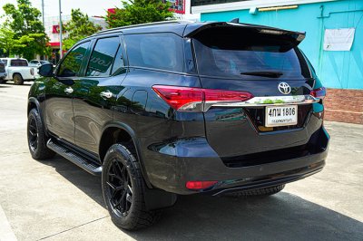 2015 Toyota FORTUNER 2.4 G