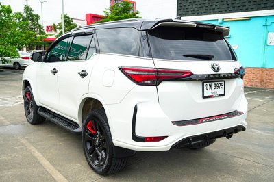 2022 Toyota FORTUNER 2.8 (ปี 15-25) GR Sport 4WD