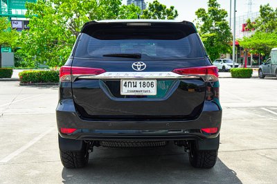 2015 Toyota FORTUNER 2.4 G