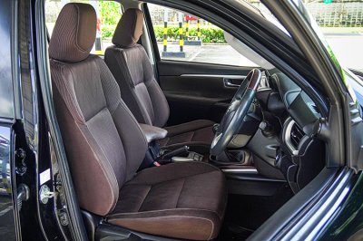 2015 Toyota FORTUNER 2.4 G