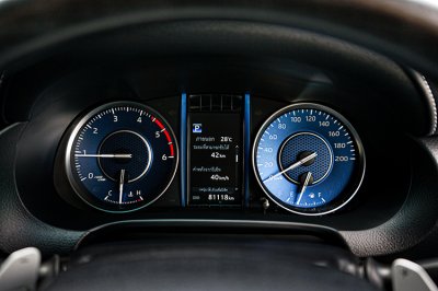 2021 TOYOTA FORTUNER 2.4 V 4WD