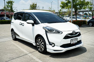 2020 Toyota Sienta 1.5 V