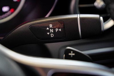 2019 BENZ C220d 2.0 AVANTGARDE W205