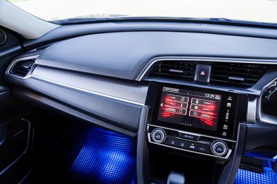 2018 HONDA CIVIC 1.8 EL