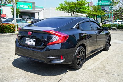 2018 HONDA CIVIC 1.8 EL