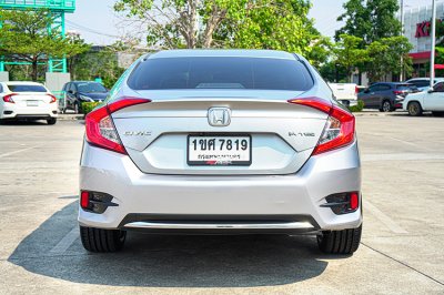 2021 HONDA CIVIC FC 1.8 E