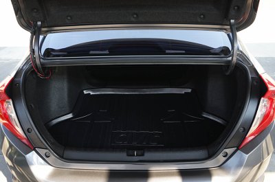 2017 Honda CIVIC 1.8 FC  E Sedan