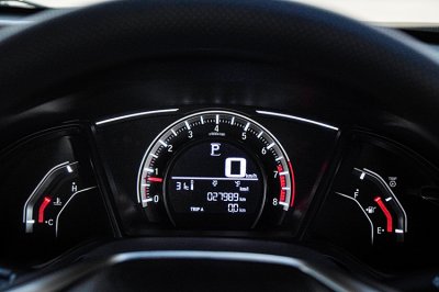 2021 HONDA CIVIC 1.8 E