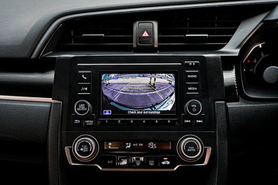 2021 HONDA CIVIC 1.8 E
