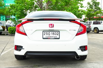 2017 Honda CIVIC 1.8 E