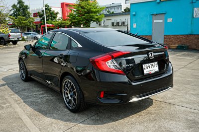 2021 HONDA CIVIC 1.8 E