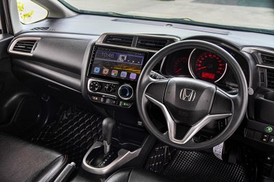 2018 Honda JAZZ 1.5 S