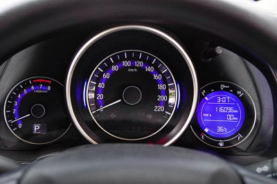 2016 Honda Jazz 1.5 SV i-VTEC Hatchback