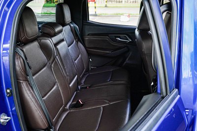 2020 Isuzu D-Max 3.0 Cab-4 Vcross M 4WD