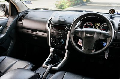 2016 ISUZU D-MAX 1.9 Ddi Z  HI-LANDER CAB-4